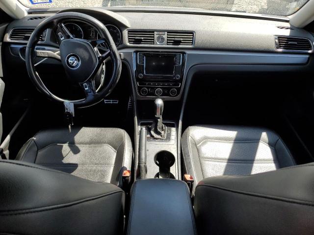 1VWDT7A33HC077897 - 2017 VOLKSWAGEN PASSAT R-LINE Boz foto 8