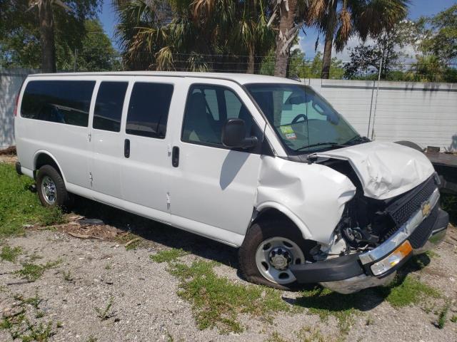 1GAZGPFG4J1281529 - 2018 CHEVROLET EXPRESS G3 LT WHITE photo 4