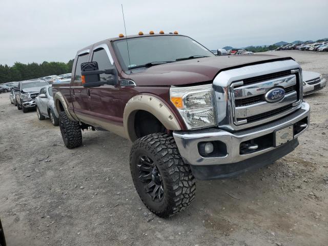 1FT7W2B60BEB34782 - 2011 FORD F250 SUPER DUTY MAROON photo 4