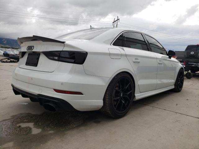 WUABWGFF2H1900158 - 2017 AUDI RS3 WHITE photo 3