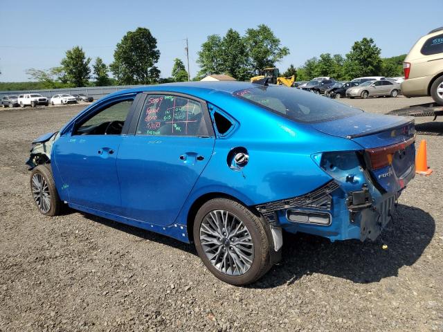 3KPF54AD7NE491167 - 2022 KIA FORTE GT LINE BLUE photo 2