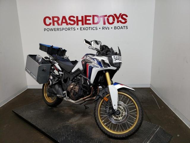 JH2SD04H9HK000373 - 2017 HONDA CRF1000 WHITE photo 1