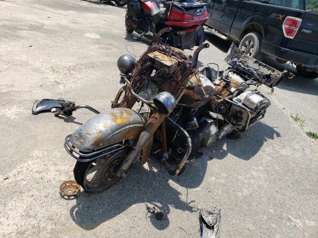 1HD1FCW193Y614196 - 2003 HARLEY-DAVIDSON FLHTCUI 烧焦的 照片 2