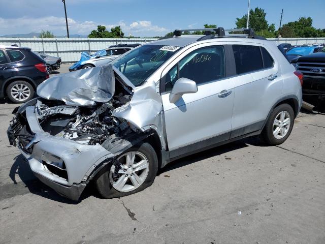 3GNCJPSBXKL222771 - 2019 CHEVROLET TRAX 1LT SILVER photo 1