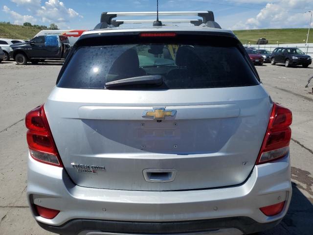 3GNCJPSBXKL222771 - 2019 CHEVROLET TRAX 1LT SILVER photo 6