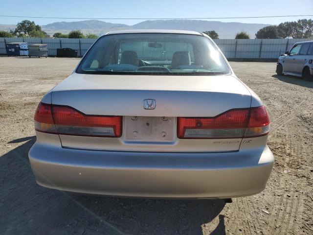 3HGCG66532G705566 - 2002 HONDA ACCORD LX GOLD photo 6