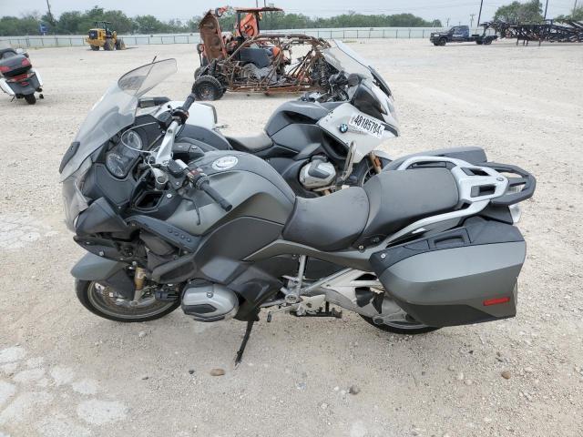 WB10A1305FZ192208 - 2015 BMW R1200 RT GRAY photo 3