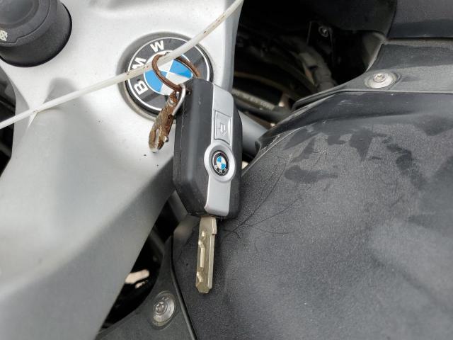 WB10A1305FZ192208 - 2015 BMW R1200 RT GRAY photo 8