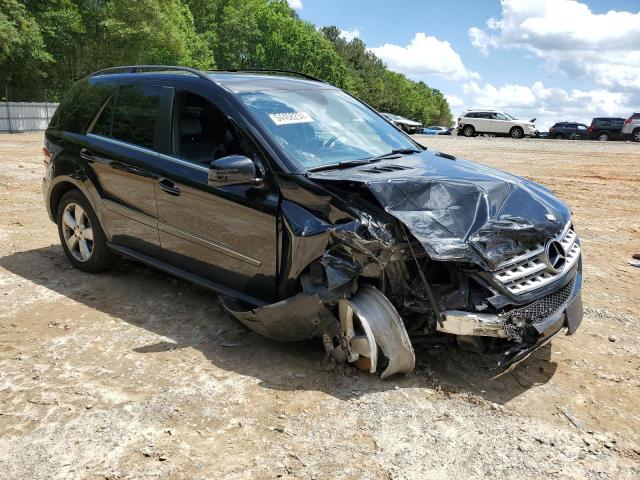 4JGBB8GB3BA667968 - 2011 MERCEDES-BENZ ML 350 4MATIC BLACK photo 4