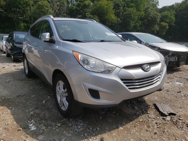 KM8JU3AC2BU175134 - 2011 HYUNDAI TUCSON GLS SILVER photo 4