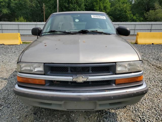 1GCCS19X038236022 - 2003 CHEVROLET S TRUCK S10 TAN photo 5