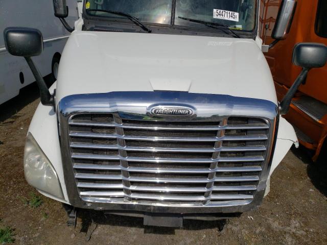3AKJGLD53GSGW9119 - 2016 FREIGHTLINER CASCADIA 1 白色 照片 7