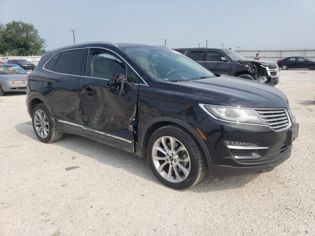 5LMCJ2C96HUL50018 - 2017 LINCOLN MKC SELECT Սև լուսանկար 4