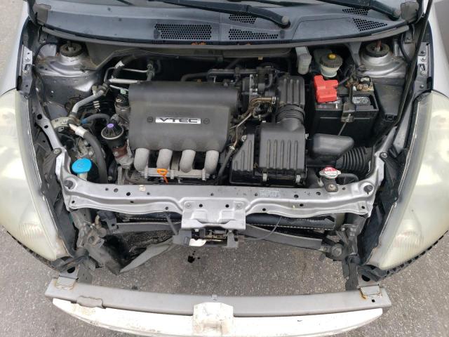 JHMGD37627S016096 - 2007 HONDA FIT S 银色 照片 11