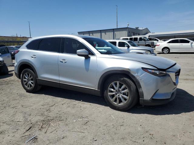 JM3TCACY3J0222813 - 2018 MAZDA CX-9 TOURING فضي صورة 4