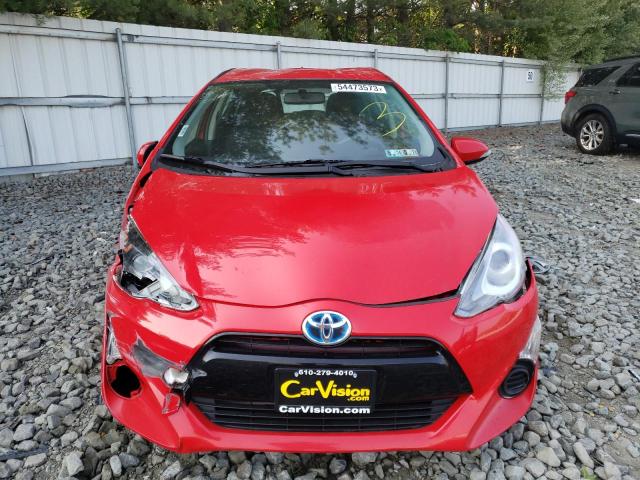 JTDKDTB38F1580526 - 2015 TOYOTA PRIUS C RED photo 5