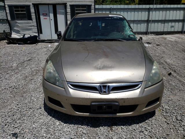 1HGCM56186A133009 - 2006 HONDA ACCORD VALUE GOLD photo 5