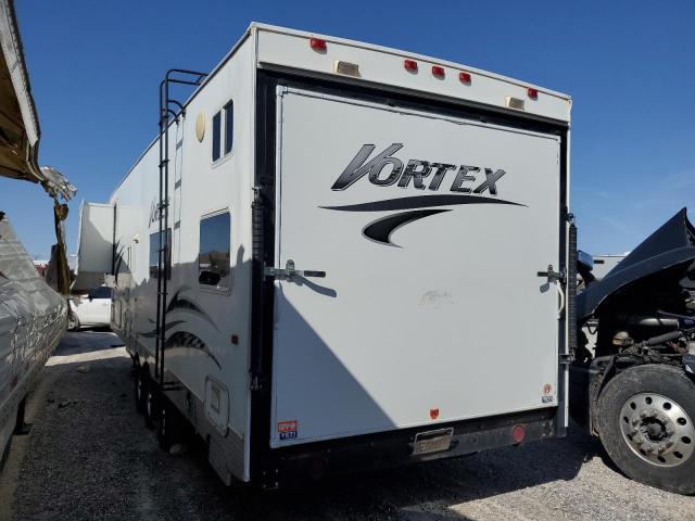 4XTFN35356C561722 - 2006 THOR TRAILER WHITE photo 3