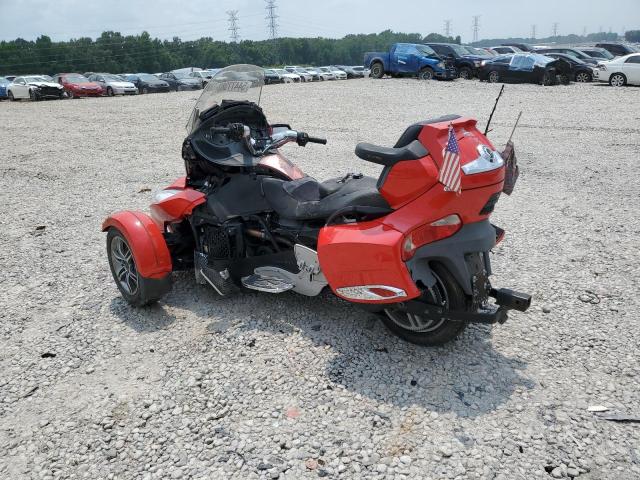 2BXJBHC10BV000081 - 2011 CAN-AM SPYDER ROA RTS RED photo 2