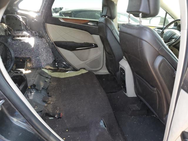 5LMCJ2D94KUL45387 - 2019 LINCOLN MKC SELECT GRAY photo 11