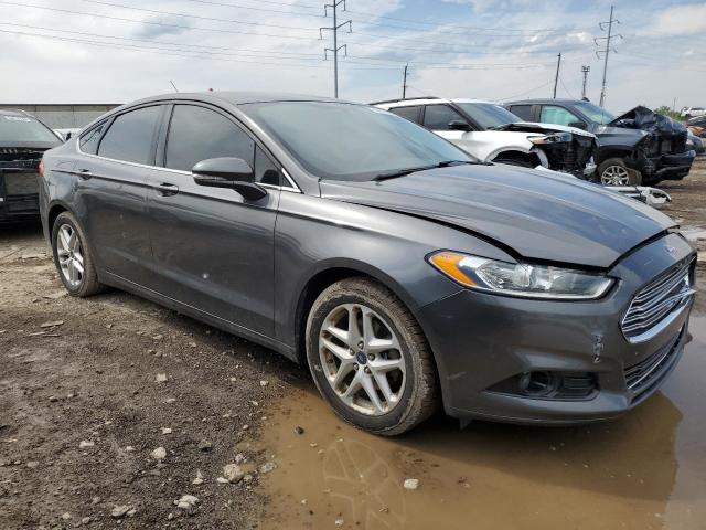 3FA6P0HD0GR142099 - 2016 FORD FUSION SE GRAY photo 4