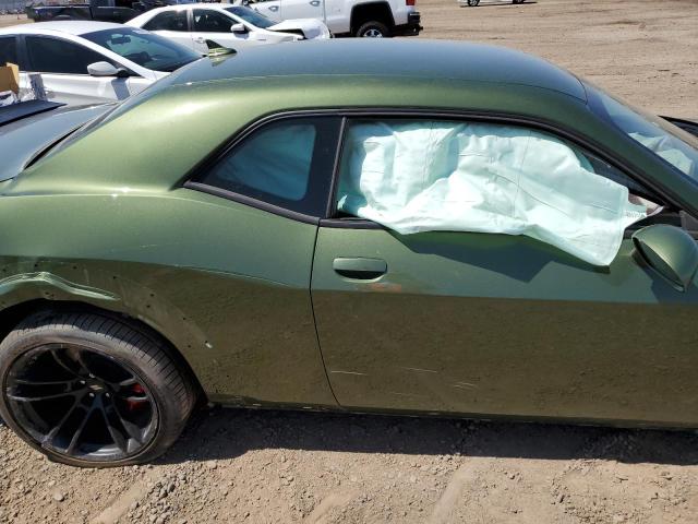 2C3CDZFJXNH147360 - 2022 DODGE CHALLENGER R/T SCAT PACK GREEN photo 10