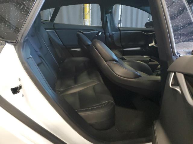 5YJSA1E46JF293221 - 2018 TESLA MODEL S Білий фото 10