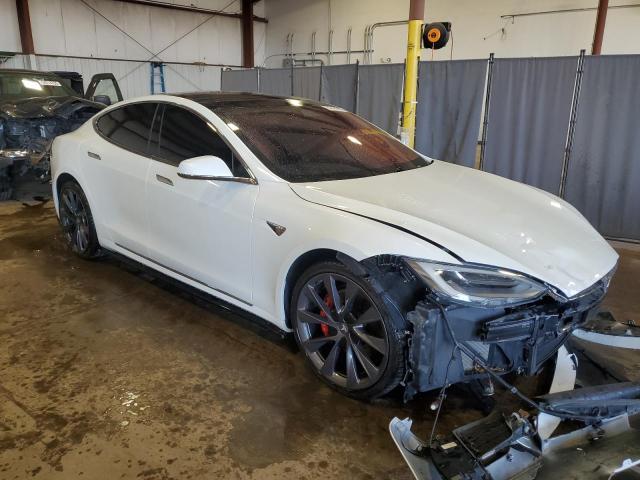 5YJSA1E46JF293221 - 2018 TESLA MODEL S Білий фото 4