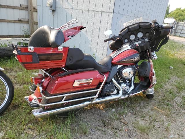 1HD1FCM19CB660908 - 2012 HARLEY-DAVIDSON FLHTCU ULTRA CLASSIC ELECTRA GLIDE RED photo 4