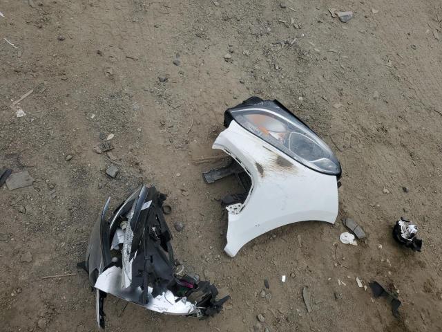 4JGDA5HB8HA899046 - 2017 MERCEDES-BENZ GLE 350 4MATIC WHITE photo 13