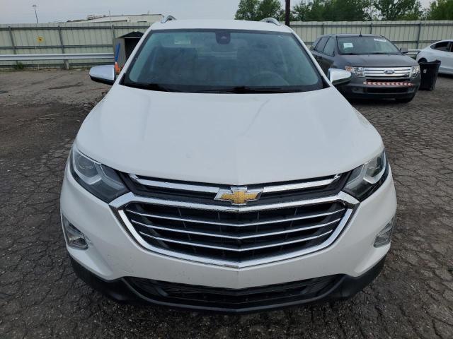 2GNAXMEV4J6110996 - 2018 CHEVROLET EQUINOX PREMIER WHITE photo 5