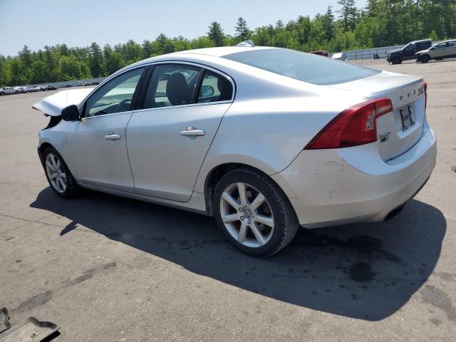 YV126MFK2G2402456 - 2016 VOLVO S60 PREMIER SILVER photo 2