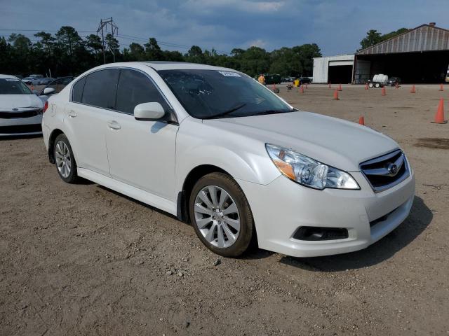 4S3BMCK69A3236548 - 2010 SUBARU LEGACY 2.5I LIMITED WHITE photo 4