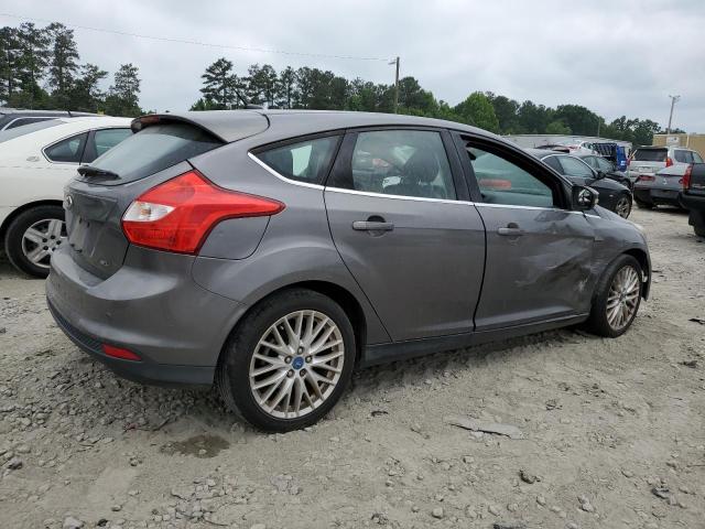 1FAHP3M23CL135588 - 2012 FORD FOCUS SEL GRAY photo 3