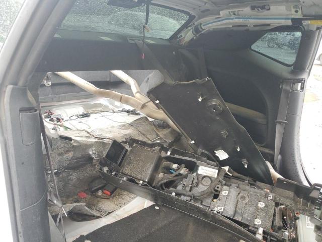 2C3CDZFJXKH723833 - 2019 DODGE CHALLENGER R/T SCAT PACK WHITE photo 10