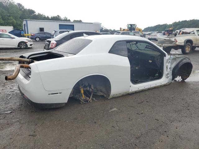 2C3CDZFJXKH723833 - 2019 DODGE CHALLENGER R/T SCAT PACK WHITE photo 3