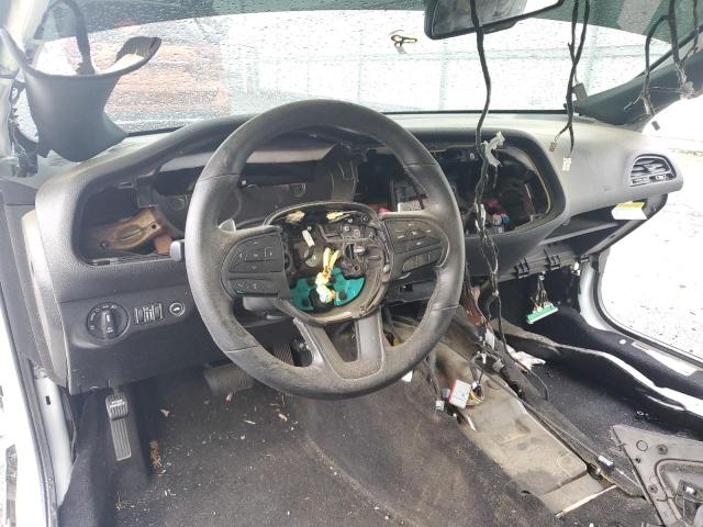 2C3CDZFJXKH723833 - 2019 DODGE CHALLENGER R/T SCAT PACK WHITE photo 8