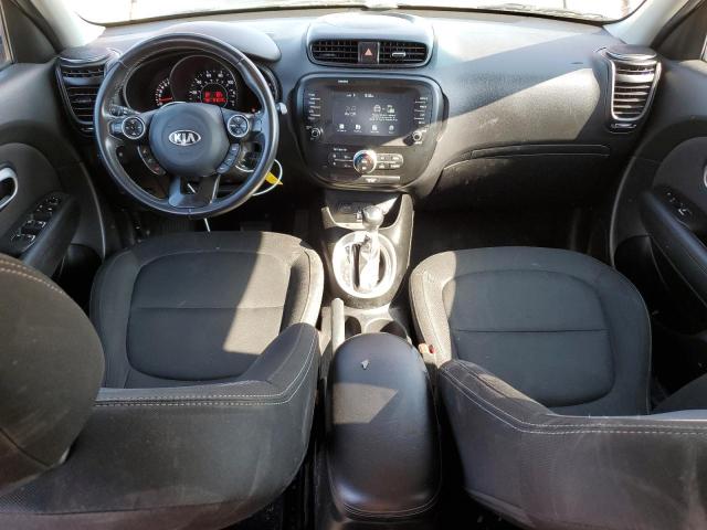 KNDJP3A55J7517301 - 2018 KIA SOUL + ORANGE photo 8