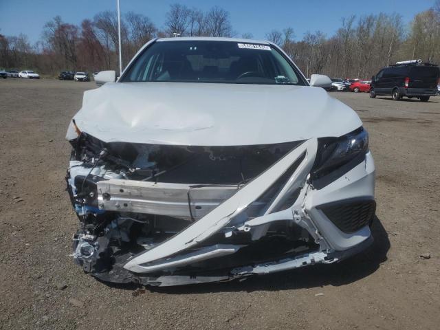 4T1G11AK3PU162835 - 2023 TOYOTA CAMRY SE NIGHT SHADE WHITE photo 5