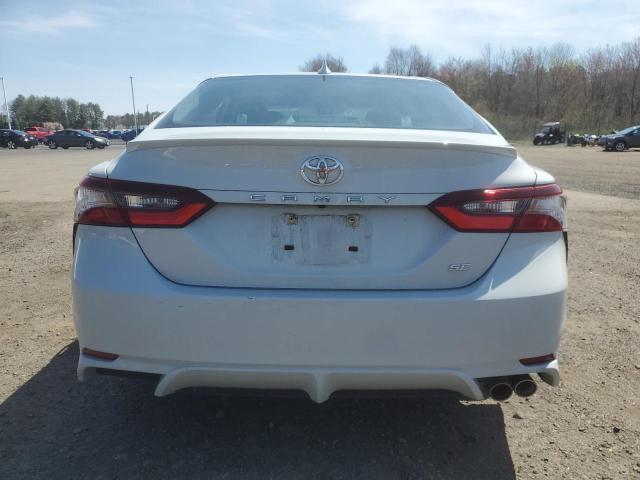 4T1G11AK3PU162835 - 2023 TOYOTA CAMRY SE NIGHT SHADE WHITE photo 6