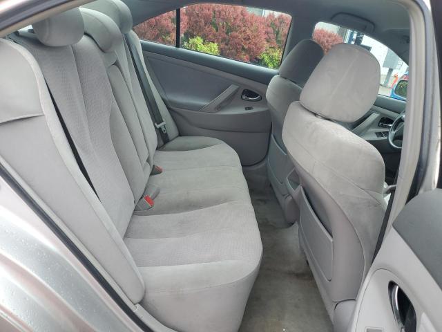 4T1BF3EK4BU120443 - 2011 TOYOTA CAMRY BASE Gümüş fotoğraf 10