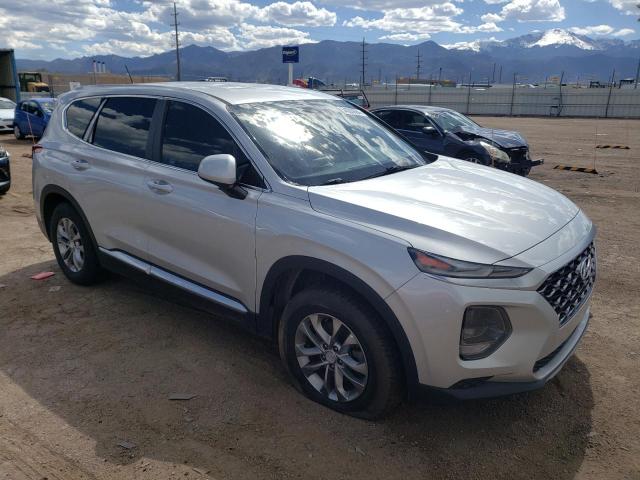 5NMS2CAD7KH125473 - 2019 HYUNDAI SANTA FE SE SILVER photo 4