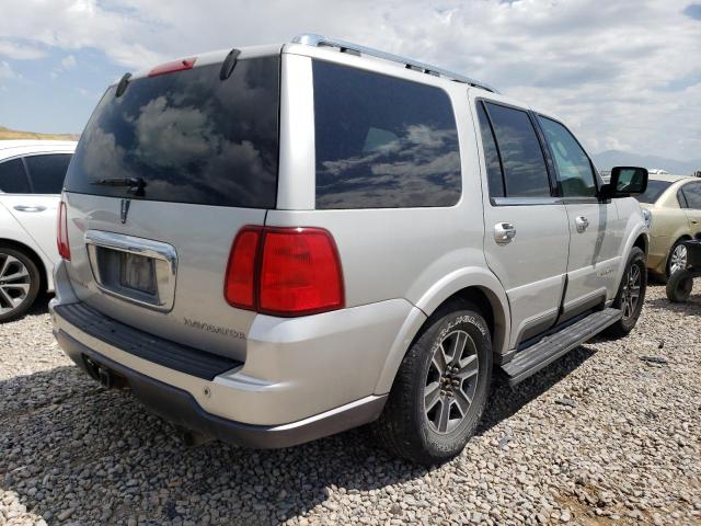 5LMFU28R64LJ12554 - 2004 LINCOLN NAVIGATOR 银色 照片 3