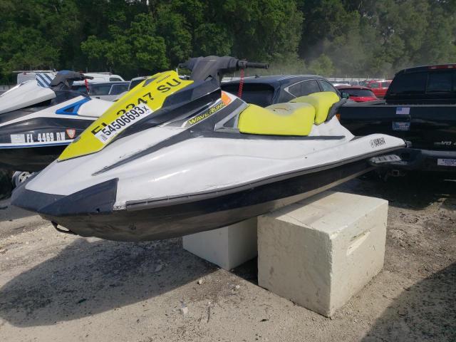 YAMA3913C020 - 2020 YAMAHA WAVERUNNE WHITE photo 2