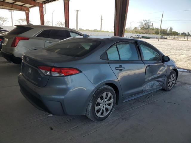 5YFEPRAE8LP026761 - 2020 TOYOTA COROLLA LE GRAY photo 3