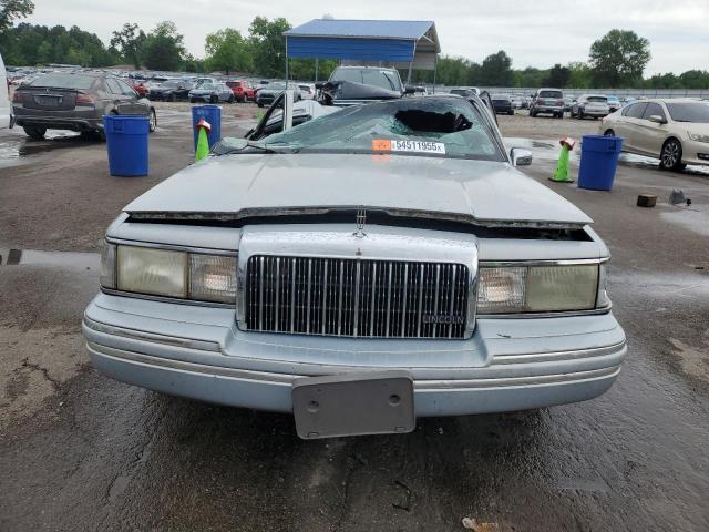 1LNLM81W7RY647217 - 1994 LINCOLN TOWN CAR EXECUTIVE Silber Foto 5