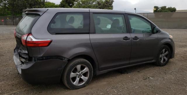 5TDZZ3DCXJS918128 - 2018 TOYOTA SIENNA L GRAY photo 3