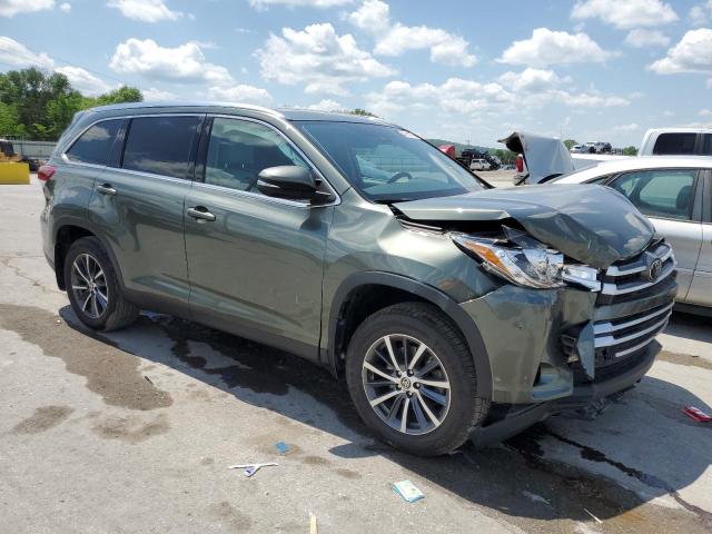 5TDJZRFH3KS745899 - 2019 TOYOTA HIGHLANDER SE GREEN photo 4
