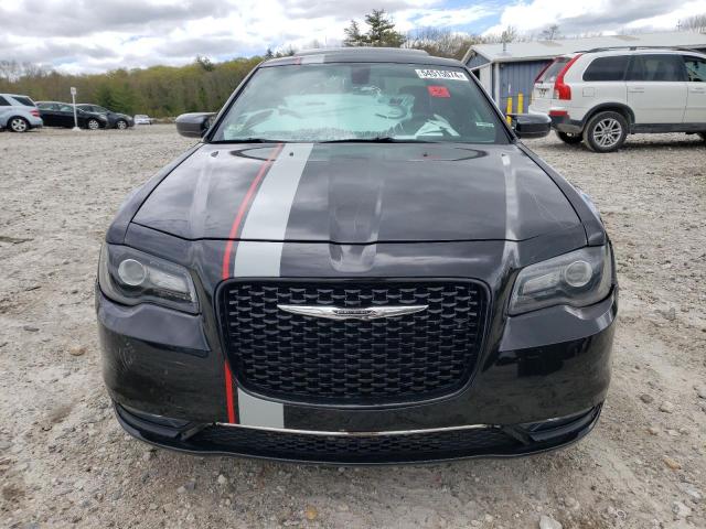 2C3CCAGG3GH304706 - 2016 CHRYSLER 300 S BLACK photo 5