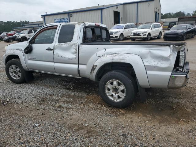 5TFTU4GN9DX049799 - 2013 TOYOTA TACOMA PRERUNNER ACCESS CAB SILVER photo 2